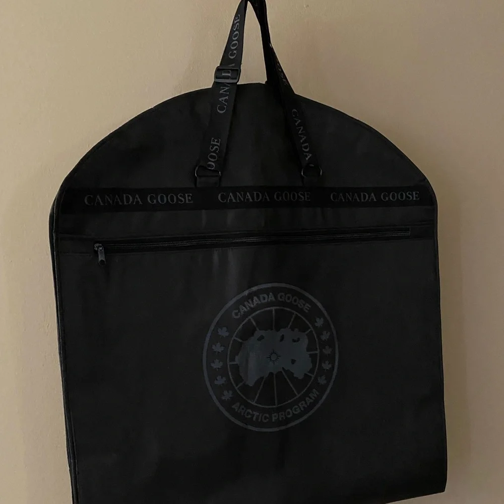 Canada π¨π¦ Goose Garment bag set - Picture 1 of 12